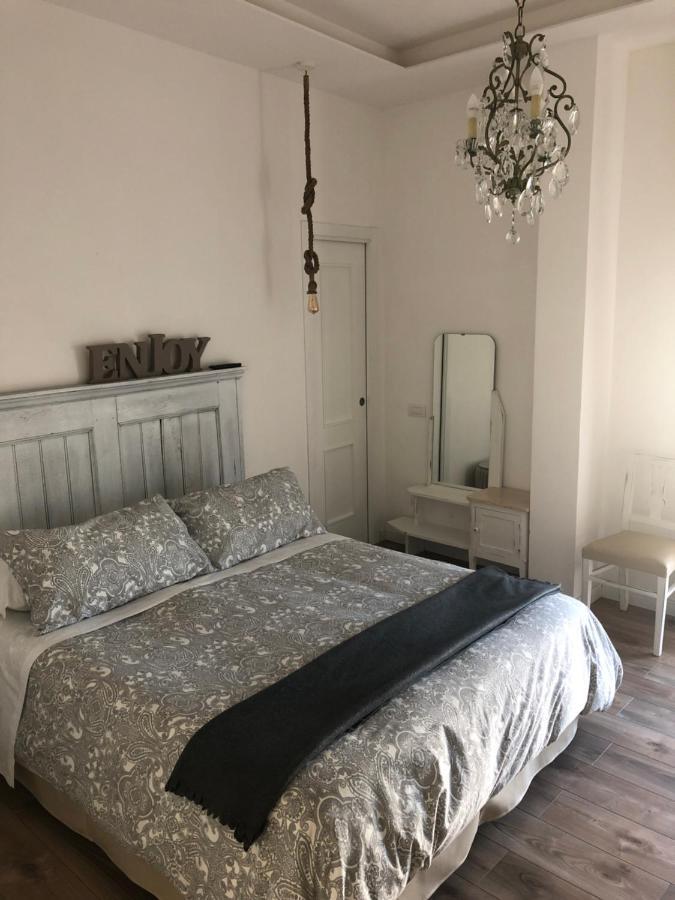 Bed and Breakfast Edera E Camelie Pompei Exterior foto